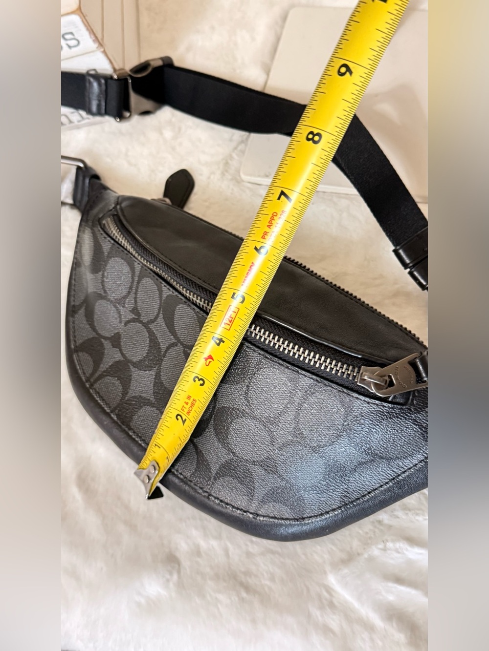 Coach Men’s Black Signature C Pattern Belt Bag - Picture 9 of 13